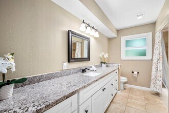 22011 Kenchester Dr in Houston, TX - Building Photo - Building Photo