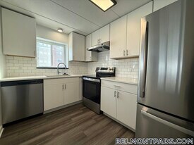 55 Hill Rd, Unit 410 in Belmont, MA - Building Photo