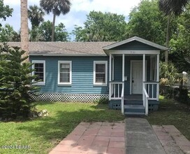 731 Florence St in Daytona Beach, FL - Building Photo - Building Photo