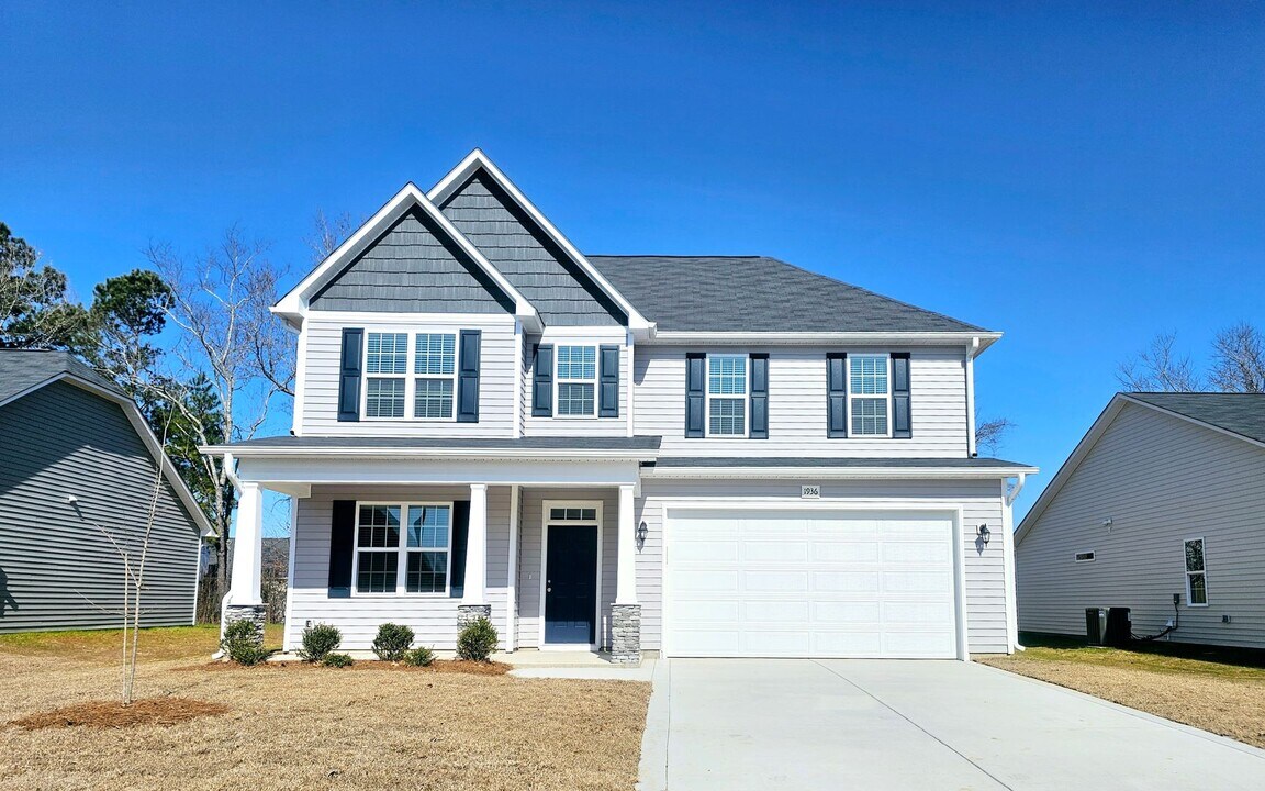 1936 Stackhouse Dr in Fayetteville, NC - Building Photo