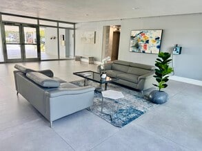 5700 NW 2nd Ave in Boca Raton, FL - Building Photo - Building Photo