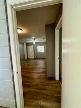 653 NE Waldo Rd in Gainesville, FL - Building Photo - Building Photo