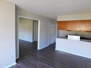 5840 Waverly Dr in Horn Lake, MS - Building Photo - Building Photo