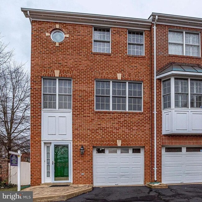 property at 3352 5th St S