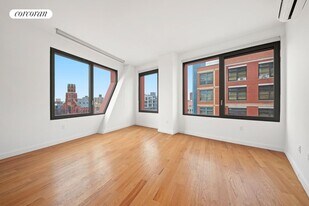 54 Noll St in Brooklyn, NY - Building Photo