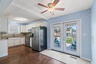 3532 Pamlico Cir in Norfolk, VA - Building Photo - Building Photo