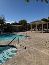 6042 Peaceful Creek St in Henderson, NV - Building Photo - Building Photo