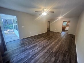 4813 Oak Meadow Dr in Northport, AL - Building Photo - Building Photo