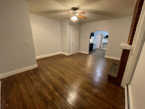563 Buttonwood St, Unit A in Norristown, PA - Building Photo - Building Photo