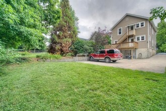 1026 Altavia Ave in Park Hills, KY - Building Photo - Building Photo