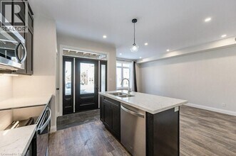 153 Wentworth Ave in Kitchener, ON - Building Photo - Building Photo