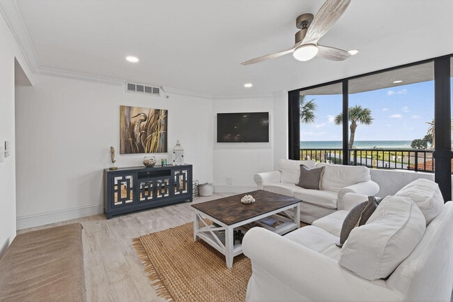 600 Ocean Dr in Juno Beach, FL - Foto de edificio - Building Photo