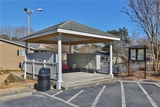 1468 Briarwood Rd NE in Brookhaven, GA - Building Photo - Building Photo
