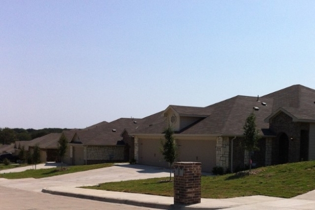 Town Creek Townhomes in Weatherford, TX - Foto de edificio