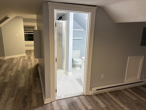 210 County St in Seekonk, MA - Foto de edificio - Building Photo