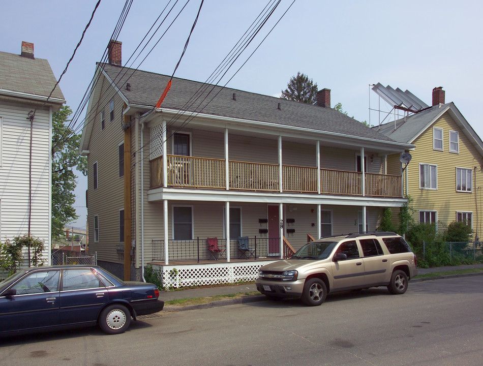 28 Emerald St in Chicopee, MA - Building Photo