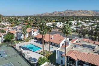 Ramon Estados in Palm Springs, CA - Building Photo - Building Photo