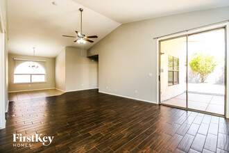 9812 E Olla Ave in Mesa, AZ - Building Photo - Building Photo