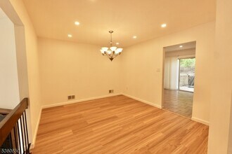 103 Park Ave in Summit, NJ - Building Photo - Building Photo
