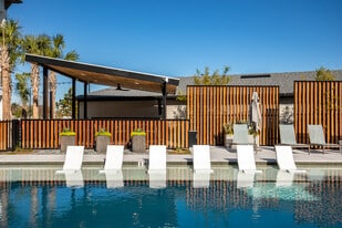 Vida Winter Garden in Winter Garden, FL - Building Photo