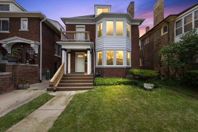 2477 Hazelwood St in Detroit, MI - Building Photo - Building Photo
