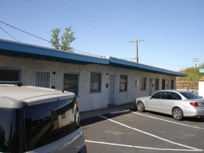 531 W Buena Vista St in Barstow, CA - Building Photo - Building Photo