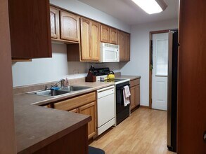 47-49-49 Center Ave in Pittsburgh, PA - Building Photo - Building Photo