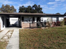 4707 W Bay Ave in Tampa, FL - Building Photo