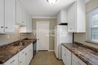 9511 McCauly Rd in West Chester Township, OH - Building Photo - Building Photo