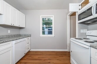 5917 Sahler St in Omaha, NE - Building Photo - Building Photo