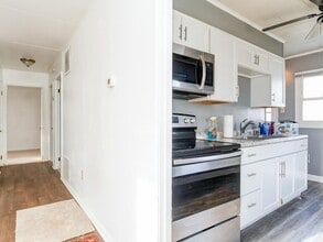 824 Childs Ave in Monaca, PA - Building Photo - Building Photo