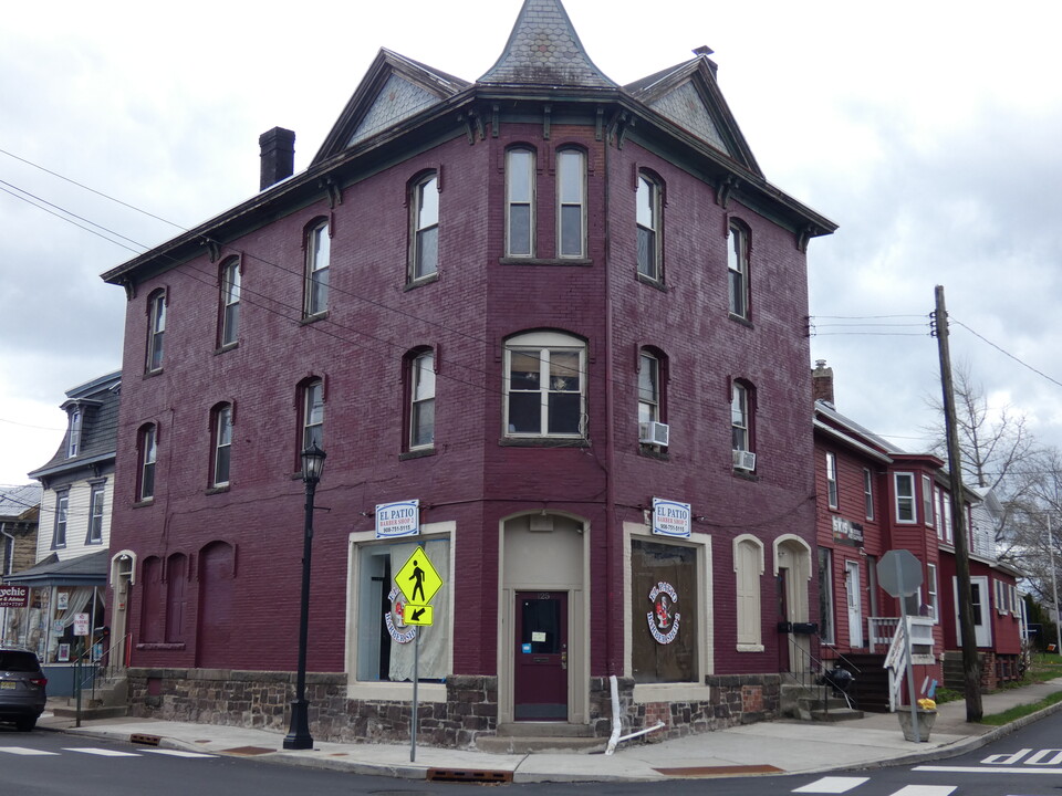 125 Main St in Flemington, NJ - Building Photo