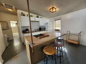 5401 Encelia Dr in Twentynine Palms, CA - Building Photo - Building Photo