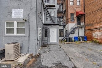 1113 N Calvert St in Baltimore, MD - Building Photo - Building Photo