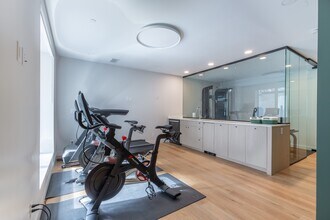 Lynnbrooke in Calgary, AB - Building Photo - Building Photo