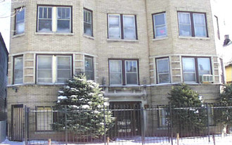 2837-2839 N Sawyer Ave Apartments