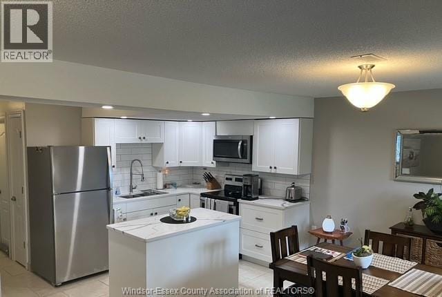 46 Indiana Pl in Amherstburg, ON - Building Photo - Building Photo