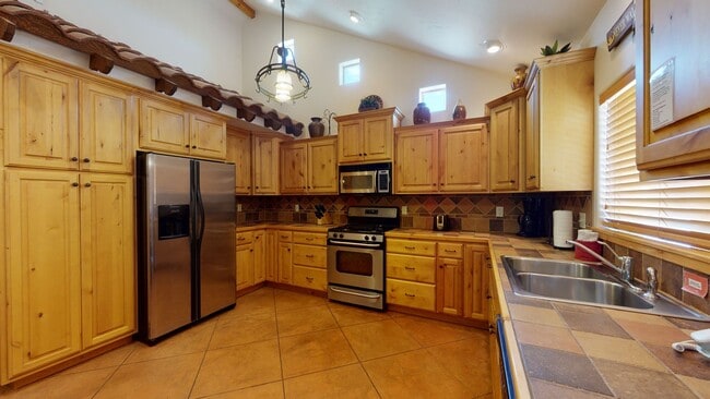 2146 Rio Verde in Moab, UT - Building Photo - Building Photo