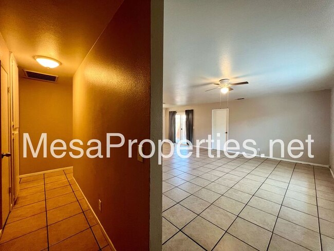 21460 Laguna Rd in Apple Valley, CA - Building Photo - Building Photo