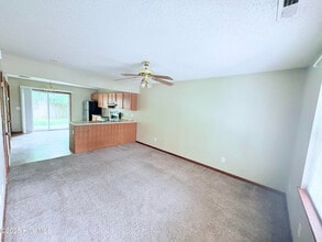 104 Pisgah Ct in Jacksonville, NC - Building Photo - Building Photo