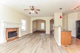 7854 Rainey Dr in Nashville, TN - Building Photo - Building Photo
