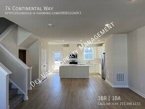 74 Continental Wy in Bridgeport, PA - Building Photo - Building Photo
