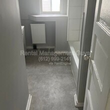 1015 N Humboldt Ave in Minneapolis, MN - Building Photo - Building Photo