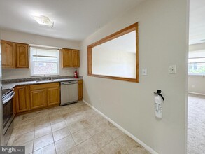 1294 Cooper St-Unit -A2 in Beverly, NJ - Building Photo - Building Photo