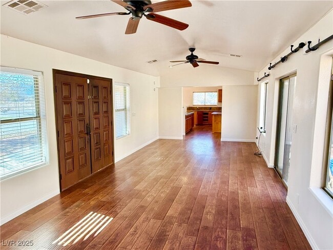 1100 Dollar St in Pahrump, NV - Building Photo - Building Photo