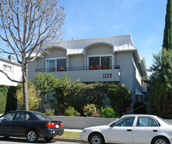 1128 REXFORD Dr Apartments