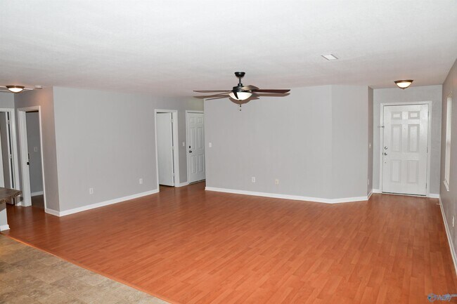 105 Cotton Boll Dr in Madison, AL - Building Photo - Building Photo