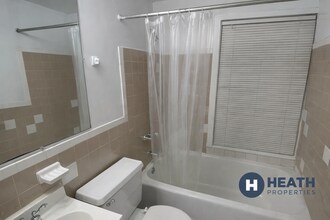 28 S Huntington Ave, Unit 101 in Boston, MA - Building Photo - Building Photo