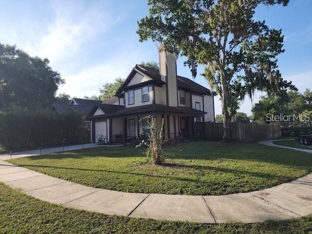 614 Greenglen Ln in Palm Harbor, FL - Building Photo