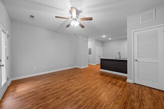 1592 Collegeview Dr in Bowling Green, KY - Building Photo - Building Photo